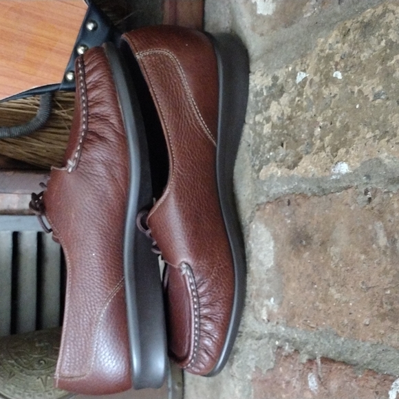 SAS Womens 9m Shoes Leather Moc Toe Lace Up Handcrafted USA Comfort Moccasins - Picture 6 of 9